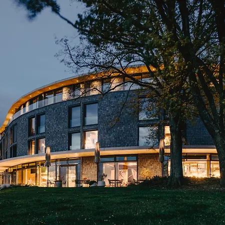 Luisenhoehe - Gesundheitsresort Schwarzwald Horben